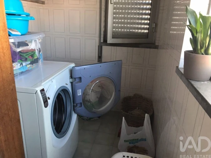 Apartamento T3 para Venda em Camarate, Unhos e Apelação Foto 10