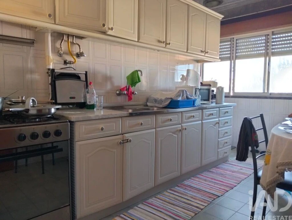 Apartamento T3 para Venda em Camarate, Unhos e Apelação Foto 6