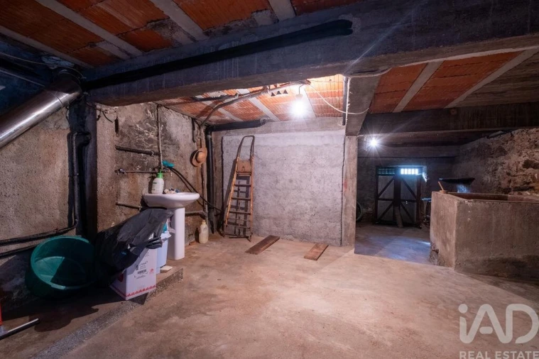 Moradia T3 para Venda em Penacova Foto 24