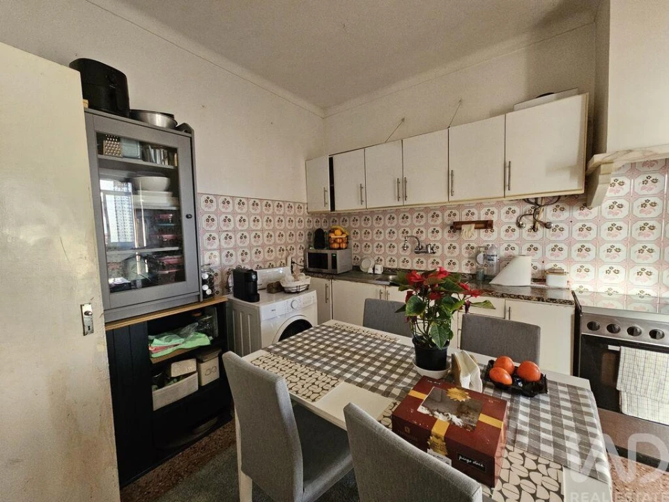 Moradia T3 para Venda em Vialonga Foto 15