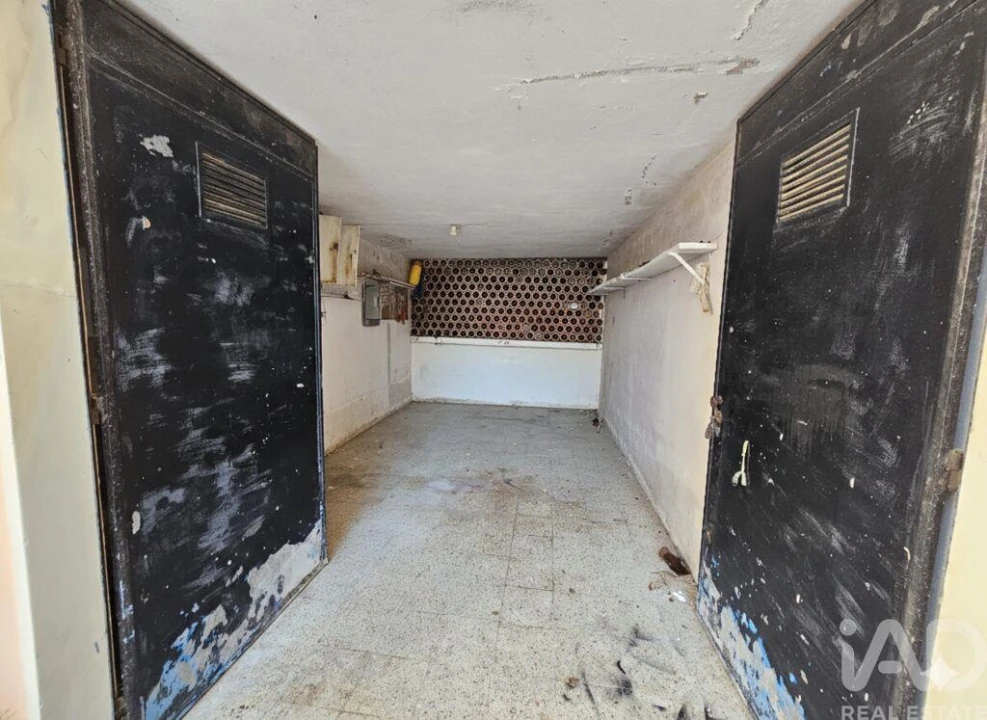 Moradia T3 para Venda em Vialonga Foto 10