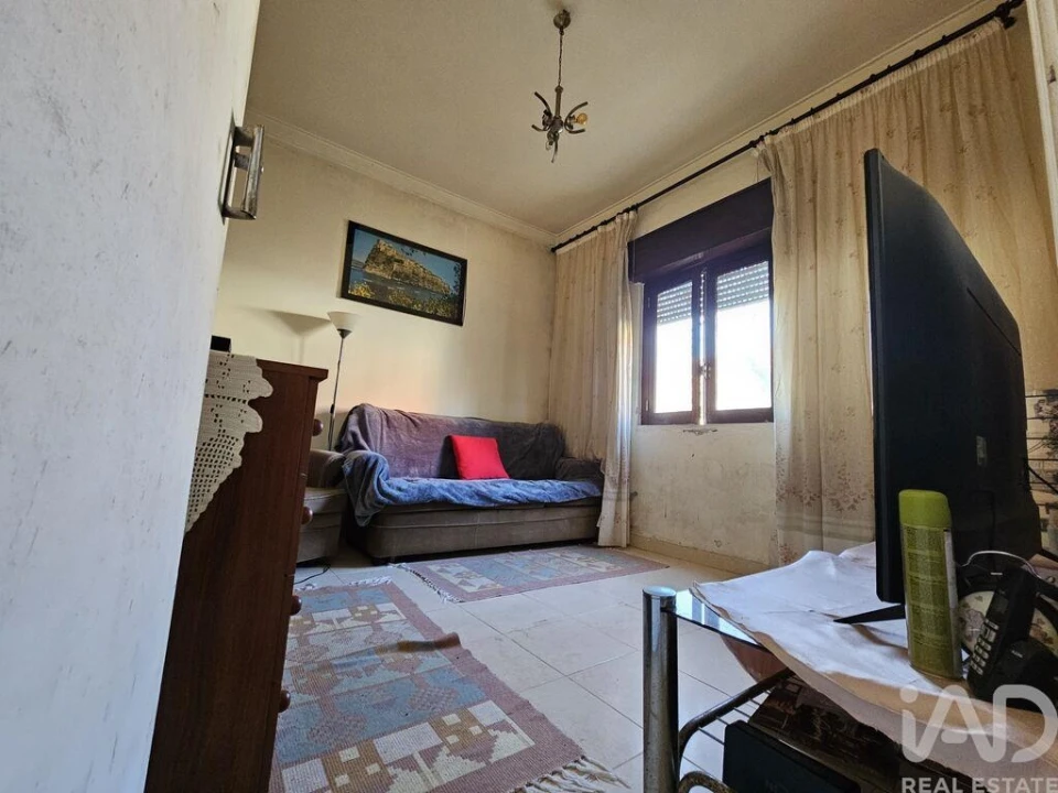 Moradia T3 para Venda em Vialonga Foto 18