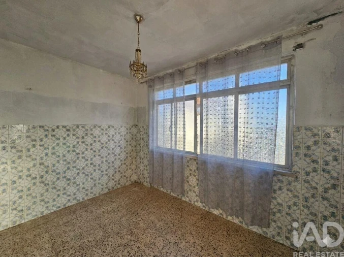 Moradia T3 para Venda em Vialonga Foto 13