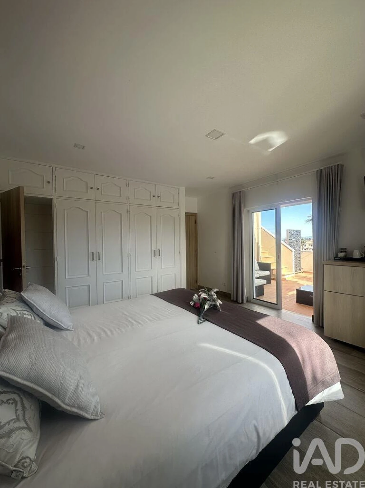 Moradia T4 para Venda em Armação de Pera Foto 35