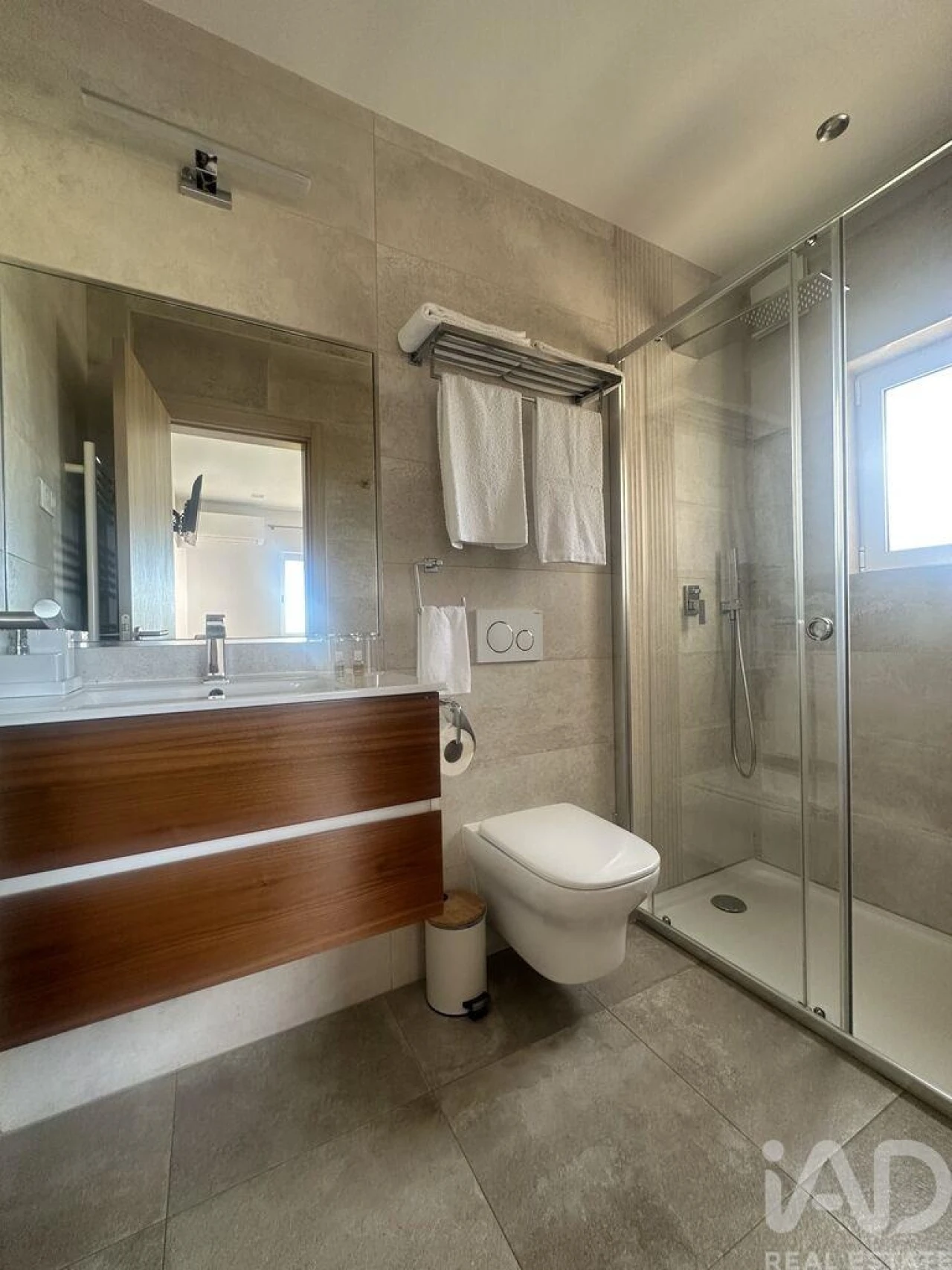 Moradia T4 para Venda em Armação de Pera Foto 31