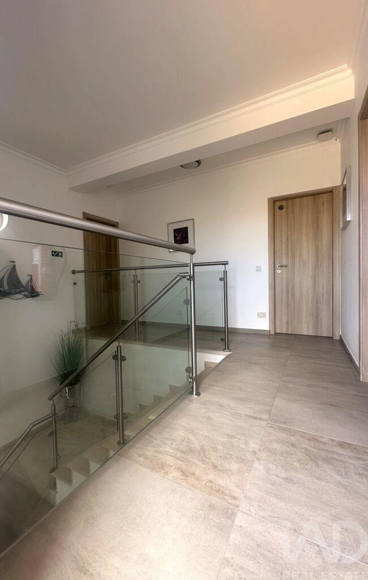 Moradia T4 para Venda em Armação de Pera Foto 28