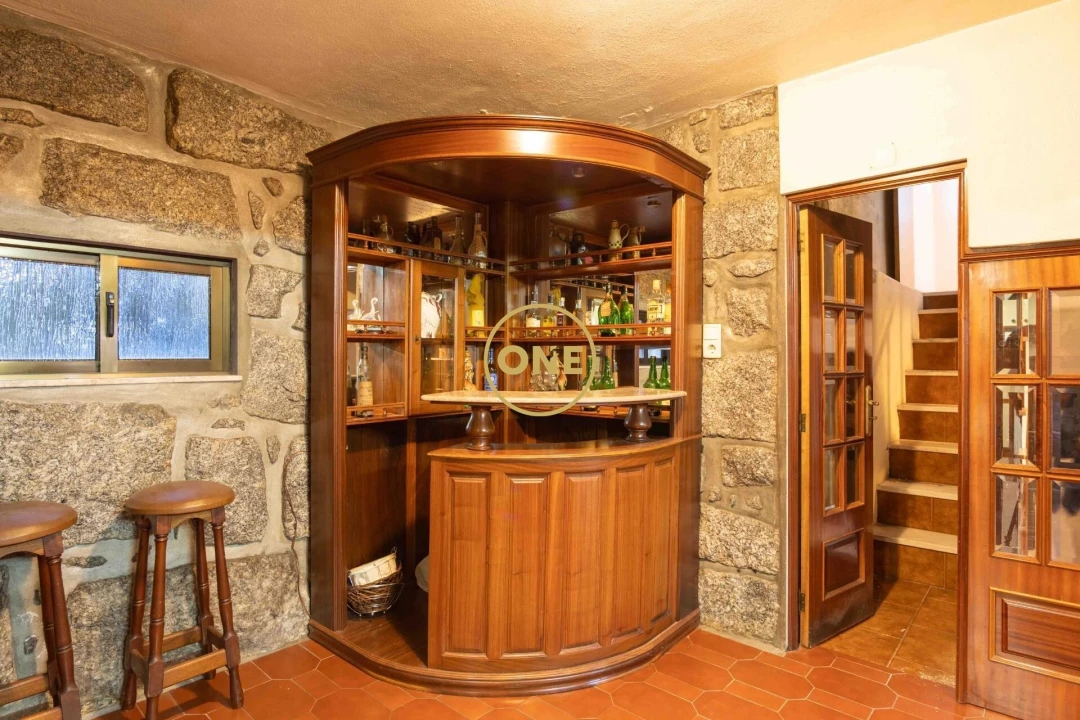 Moradia T5 para Venda em Penamaior Foto 13