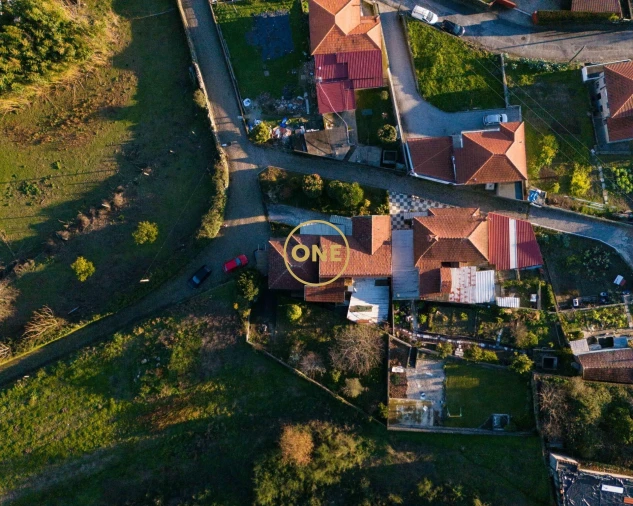 Moradia T5 para Venda em Penamaior Foto 3