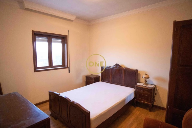 Moradia T5 para Venda em Penamaior Foto 17