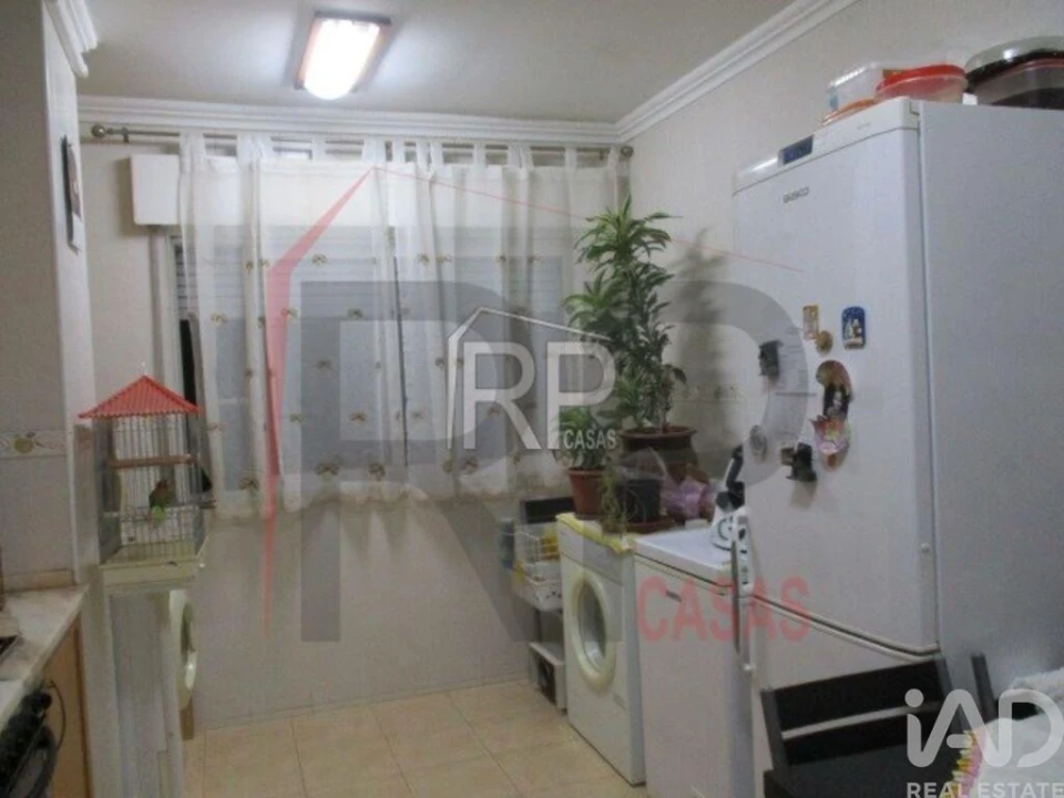 Apartamento T2 para Arrendamento em Palmela Foto 6