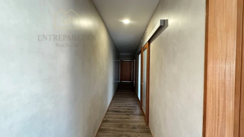 Moradia para Venda em Lordelo do Ouro e Massarelos