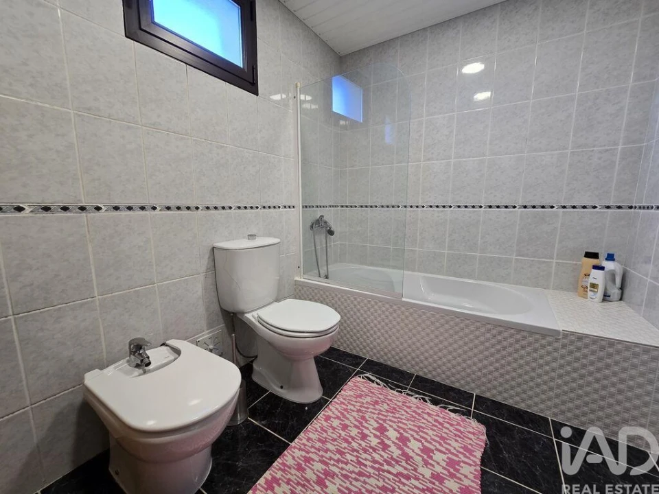 Moradia T4 para Venda em Poiares (Santo Andre) Foto 31