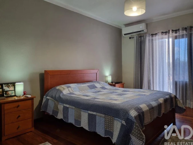 Moradia T4 para Venda em Poiares (Santo Andre) Foto 22