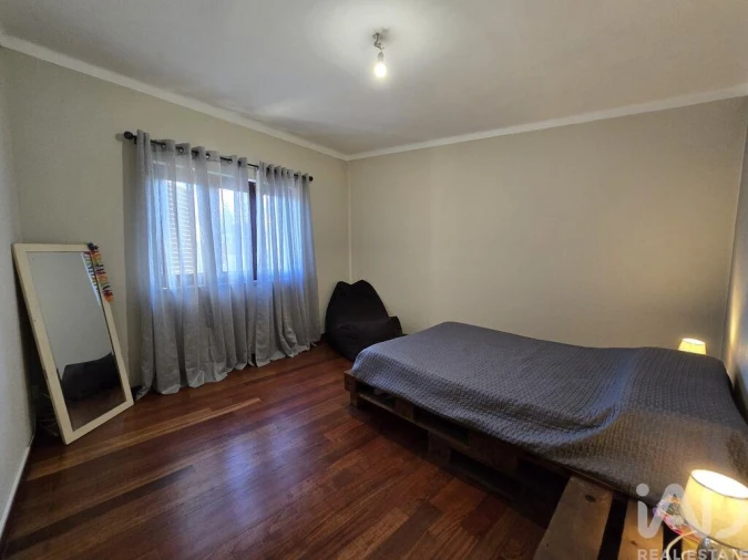 Moradia T4 para Venda em Poiares (Santo Andre) Foto 27