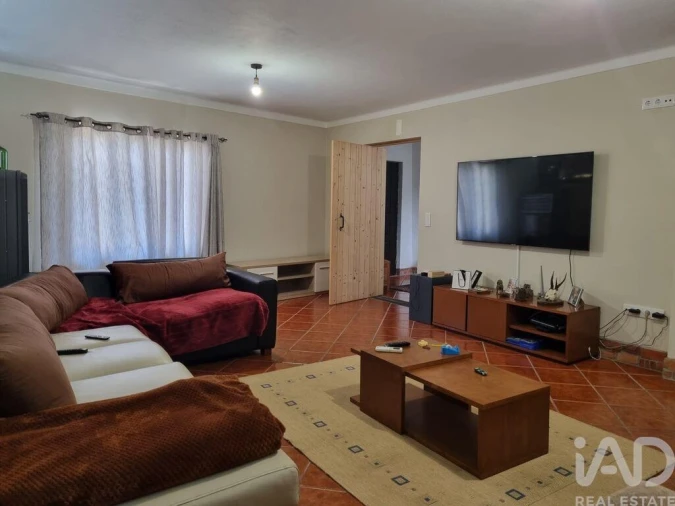 Moradia T4 para Venda em Poiares (Santo Andre) Foto 10