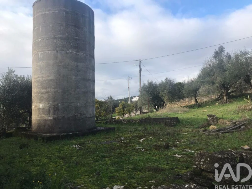 Moradia T2 para Venda em Chãos Foto 9