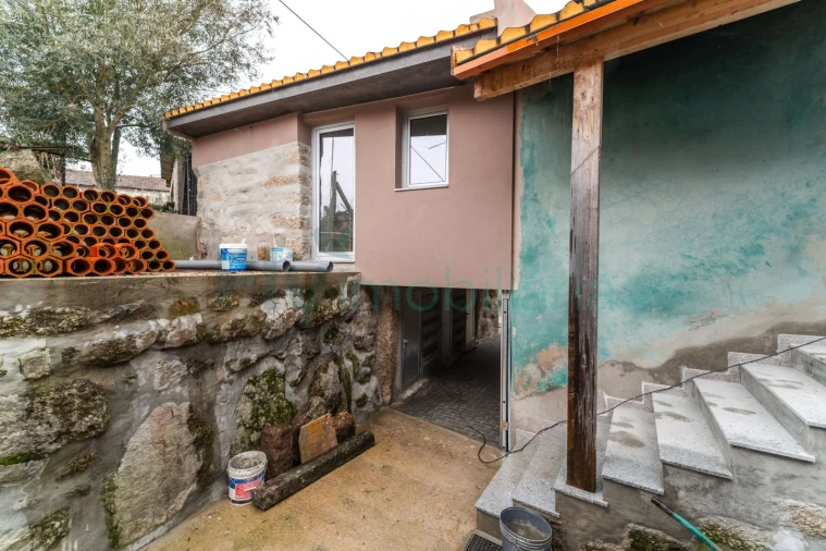 Moradia T3 para Venda em Tagilde e Vizela (São Paio) Foto 4