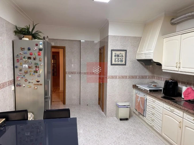 Apartamento T3 para Venda em Mina de Água Foto 15