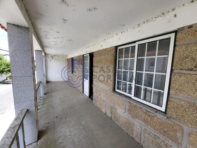 Moradia T4 para Venda em Abrunhosa-A-Velha Foto 5