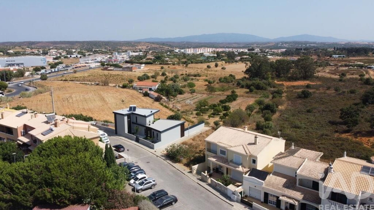 Terreno para Venda em Odiaxere Foto 25