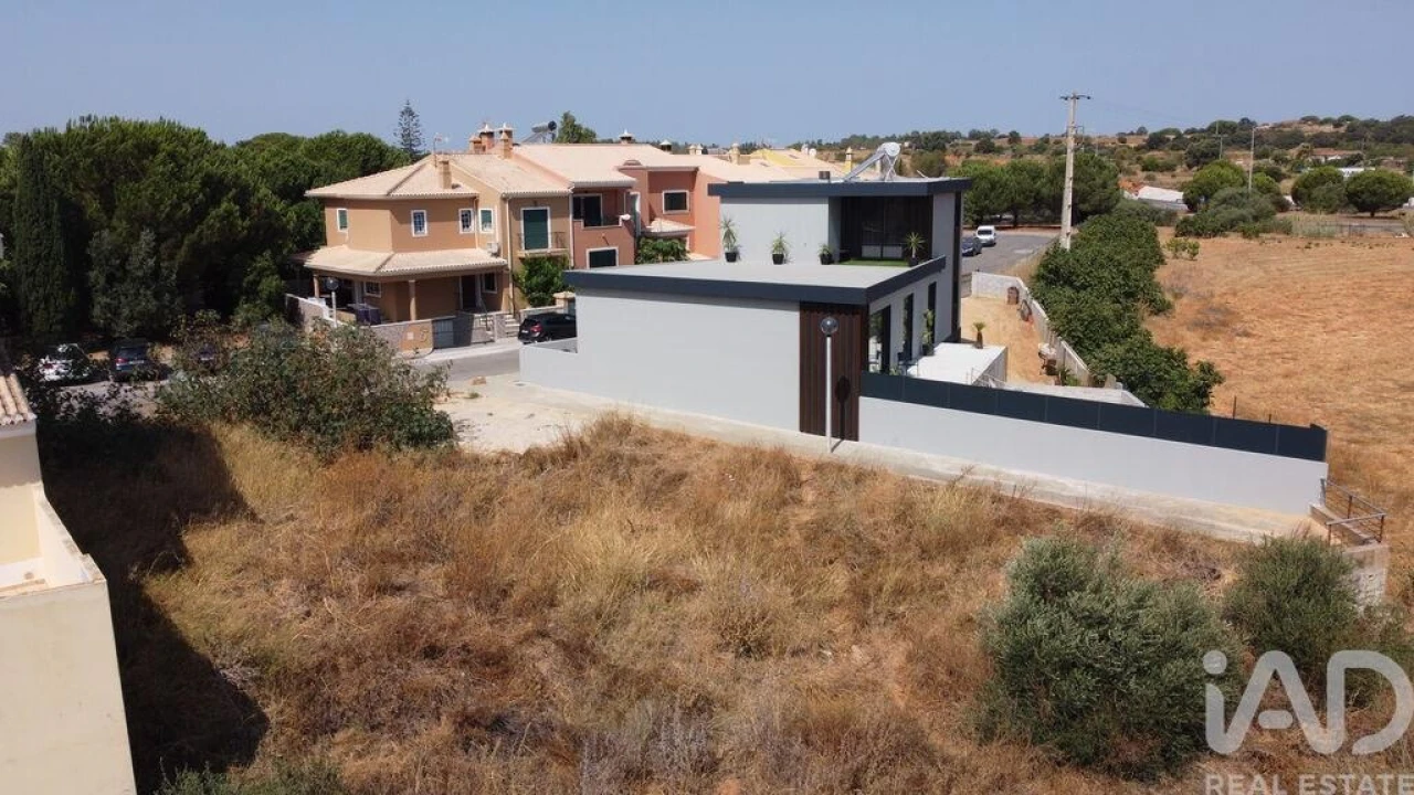 Terreno para Venda em Odiaxere Foto 8