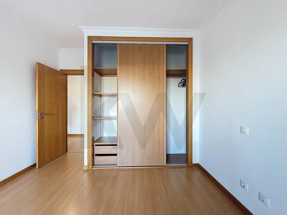 Apartamento T2 para Venda em Romeira e Várzea Foto 12