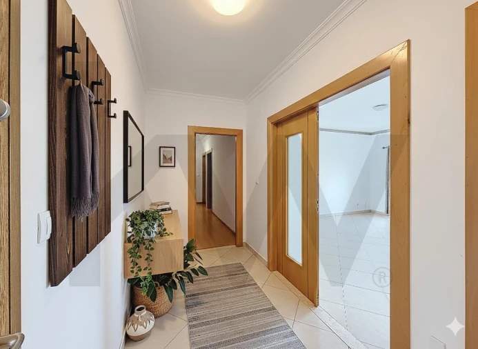 Apartamento T2 para Venda em Romeira e Várzea Foto 3