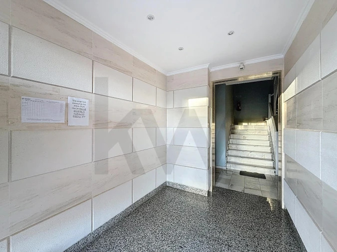 Apartamento T2 para Venda em Romeira e Várzea Foto 21