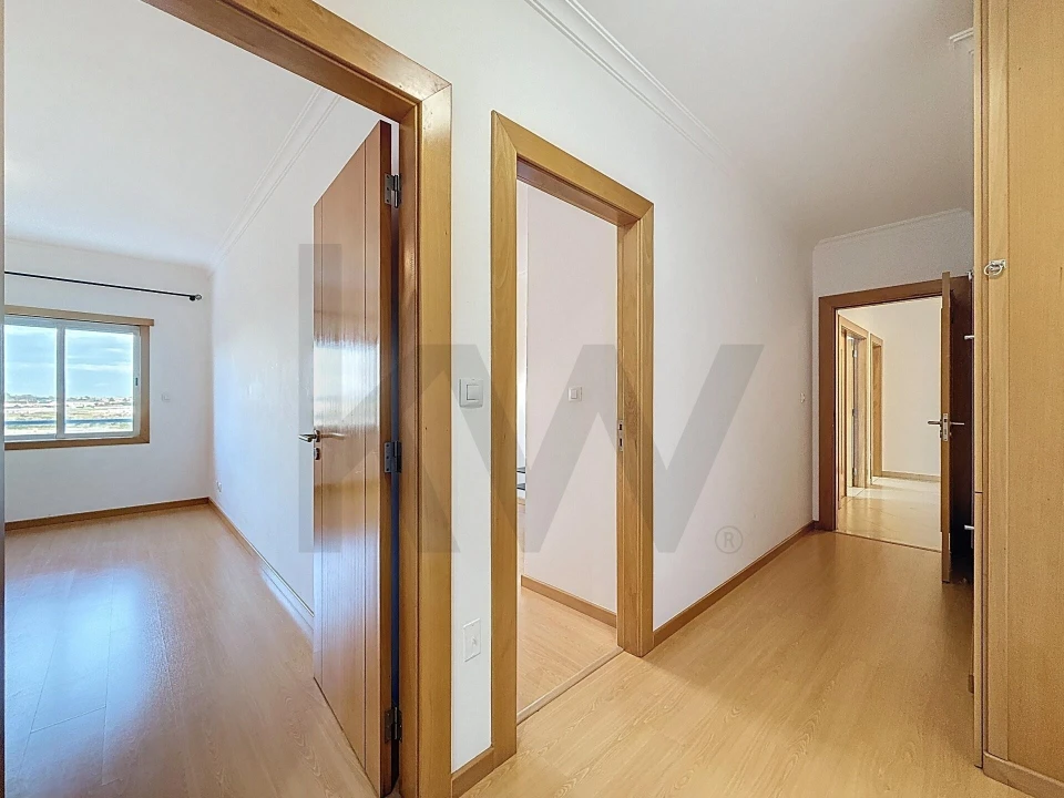 Apartamento T2 para Venda em Romeira e Várzea Foto 15