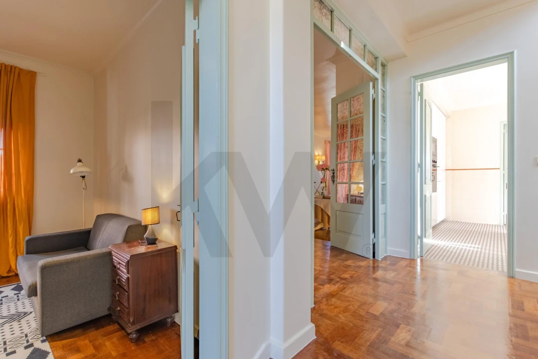 Moradia T4 para Venda em São Domingos de Rana Foto 6