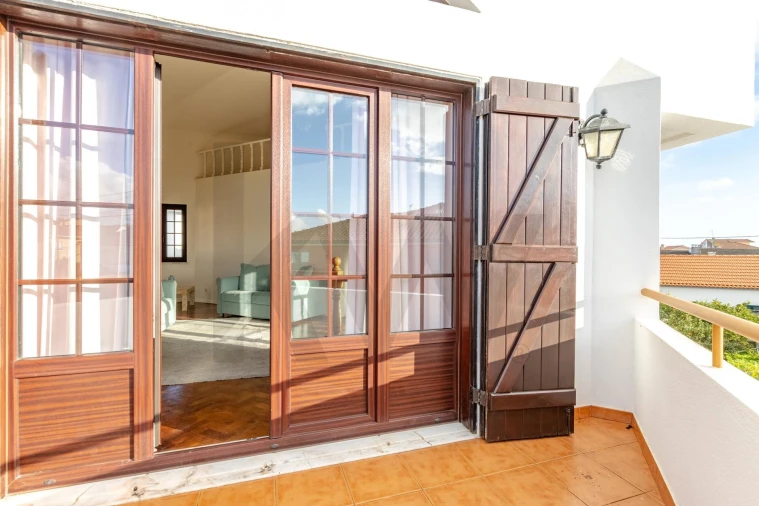 Moradia T4 para Venda em São Domingos de Rana Foto 27