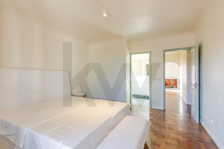 Moradia T4 para Venda em São Domingos de Rana Foto 31