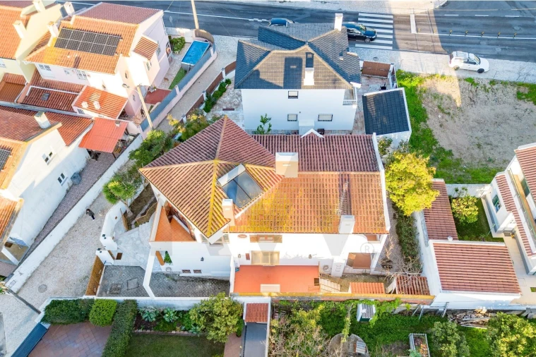 Moradia T4 para Venda em São Domingos de Rana Foto 48