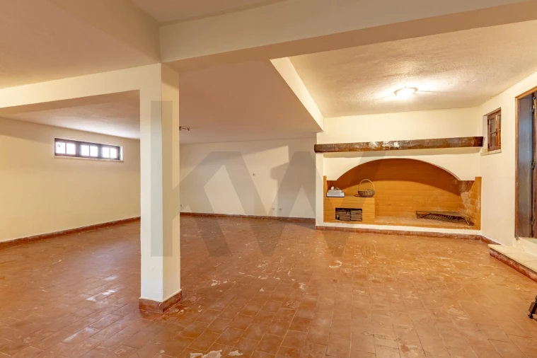 Moradia T4 para Venda em São Domingos de Rana Foto 45