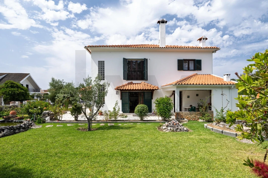 Moradia T5 para Venda em Sesimbra (Castelo) Foto 4