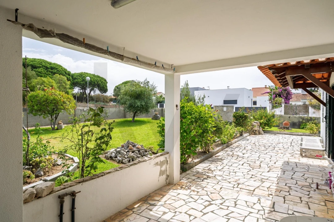 Moradia T5 para Venda em Sesimbra (Castelo) Foto 35