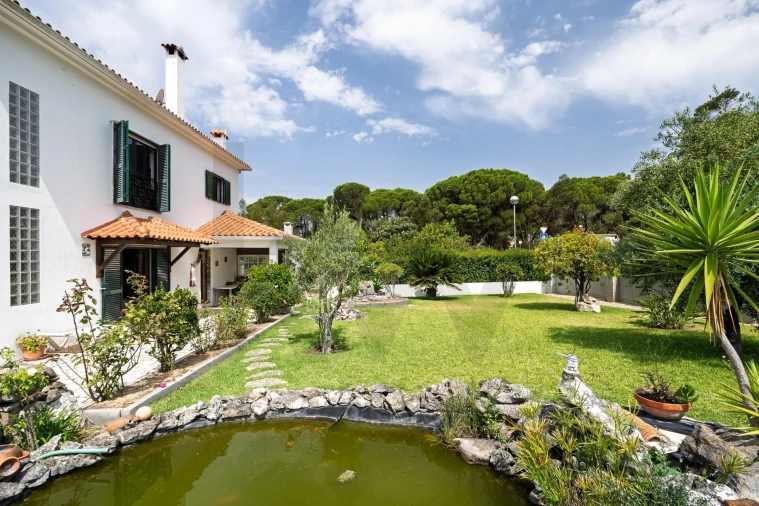 Moradia T5 para Venda em Sesimbra (Castelo) Foto 3