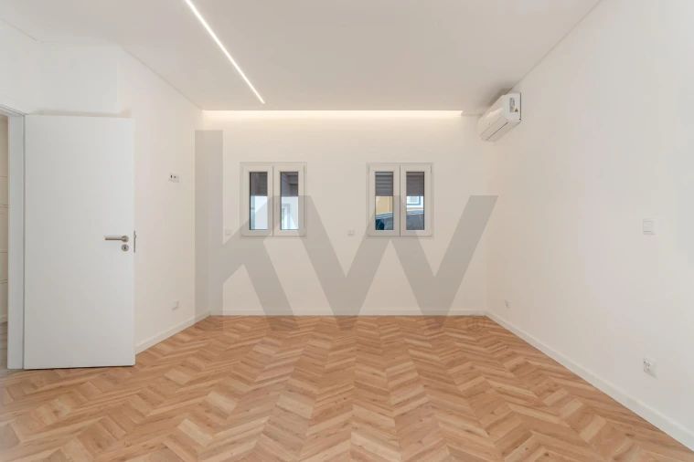 Apartamento T3 para Venda em União das Freguesias de Setúbal Foto 16