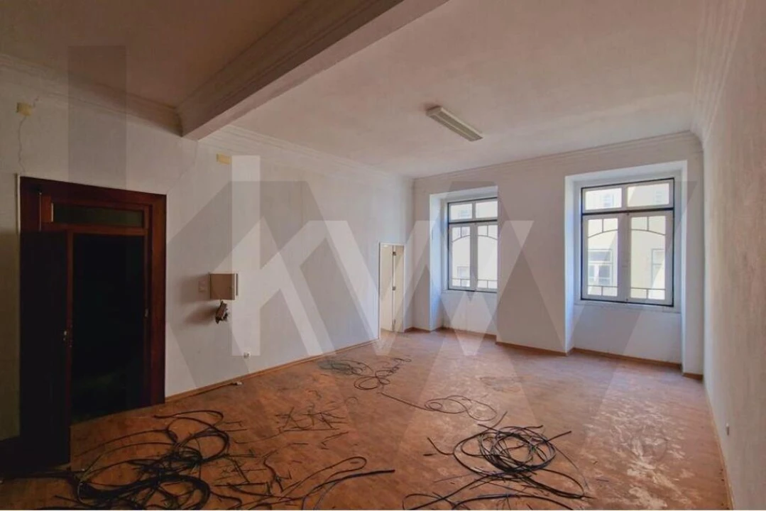 Prédio para Venda em Santa Maria Maior Foto 10