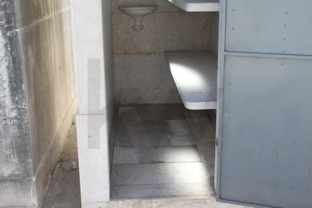 Prédio para Venda em Campo de Ourique Foto 8