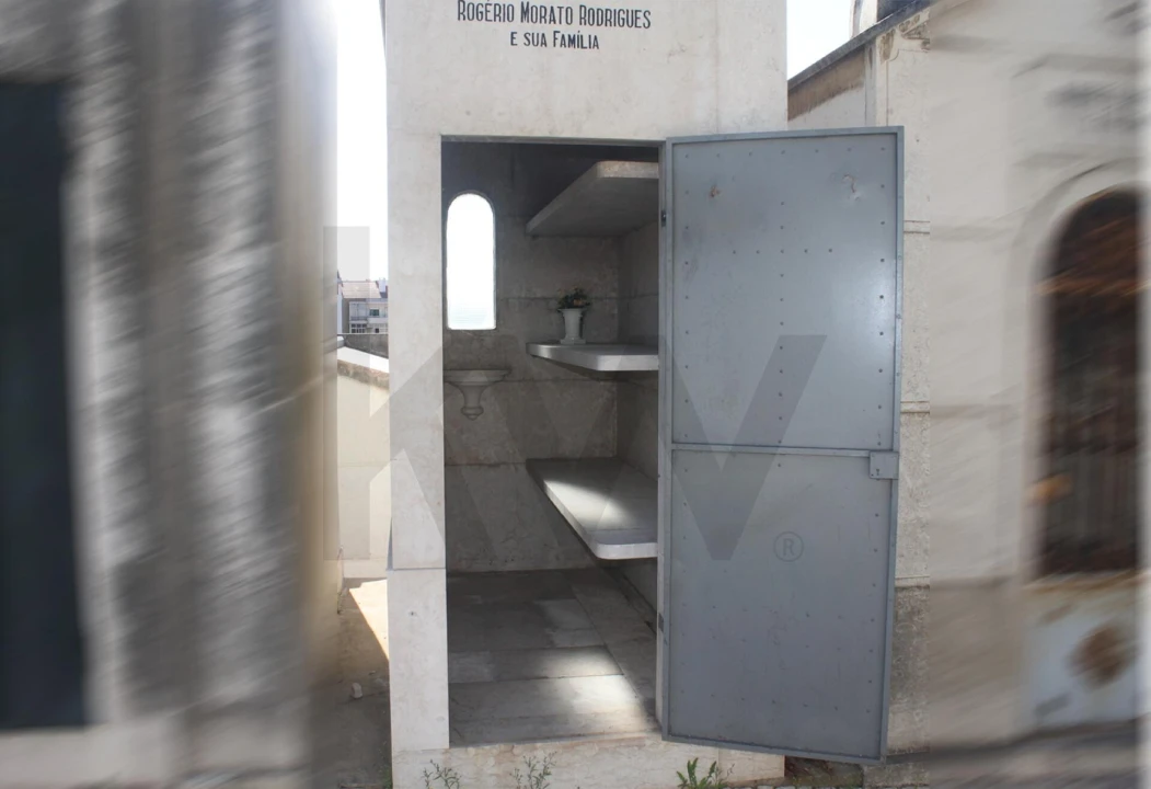 Prédio para Venda em Campo de Ourique Foto 9