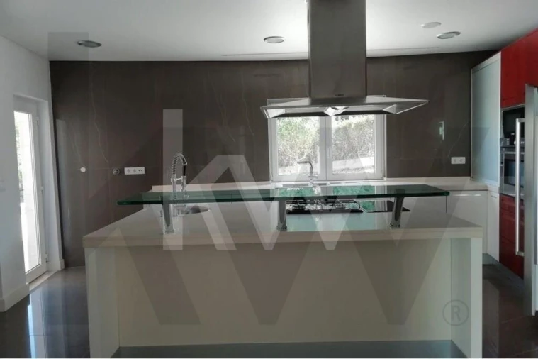 Moradia T4 para Venda em Queluz e Belas Foto 14