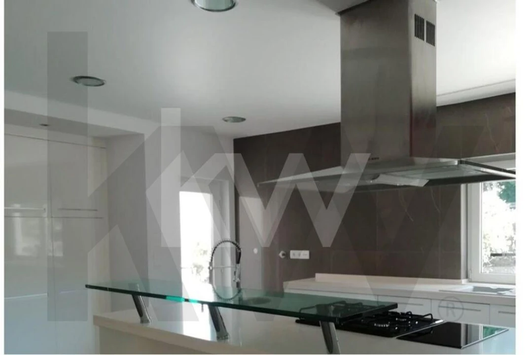 Moradia T4 para Venda em Queluz e Belas Foto 15