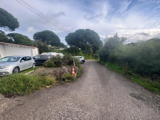 Terreno para Venda em Charneca de Caparica e Sobreda Foto 5
