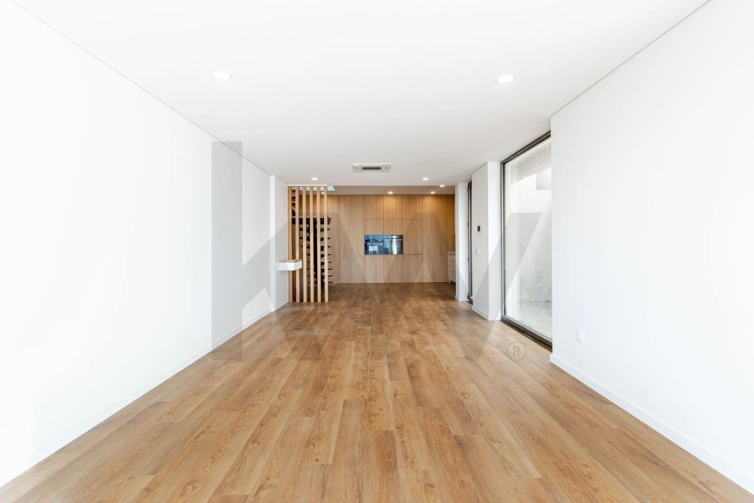 Moradia T3 para Venda em São João da Madeira Foto 10