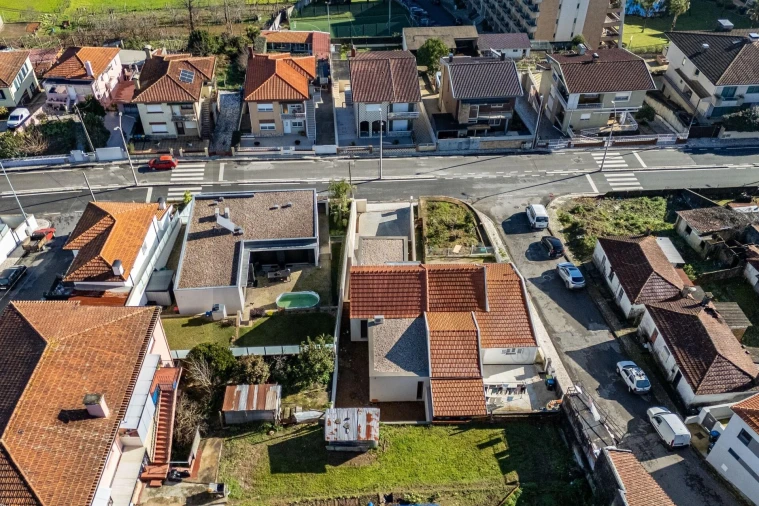 Moradia T3 para Venda em São João da Madeira Foto 5