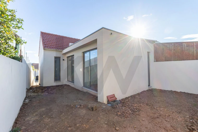 Moradia T3 para Venda em São João da Madeira Foto 30