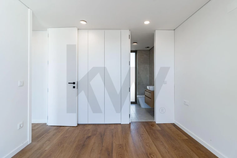 Moradia T3 para Venda em São João da Madeira Foto 27