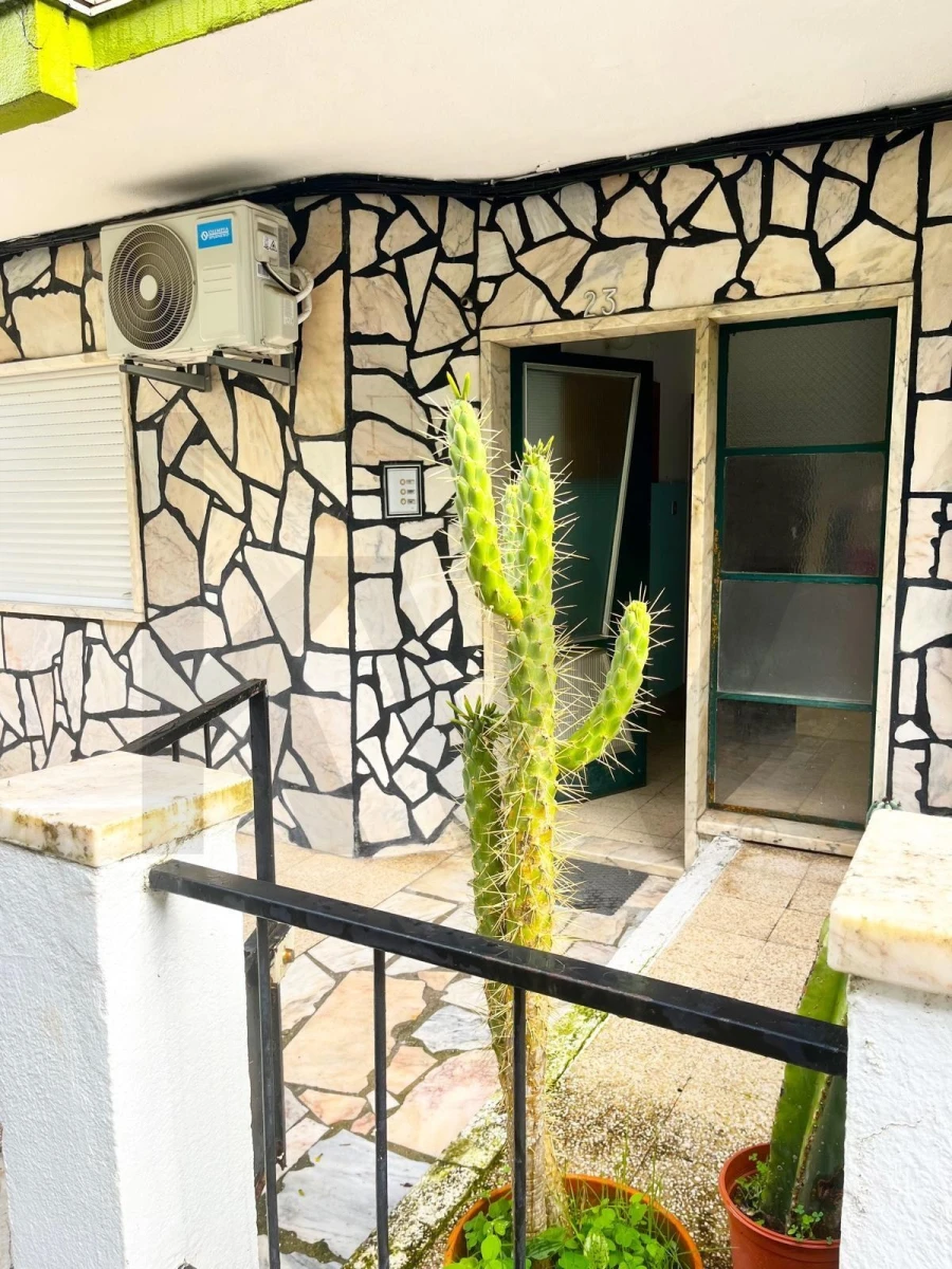 Apartamento T1 para Venda em Laranjeiro e Feijó Foto 19