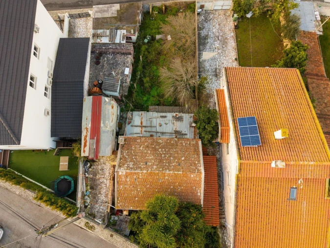 Moradia T2 para Venda em Carnaxide e Queijas Foto 6